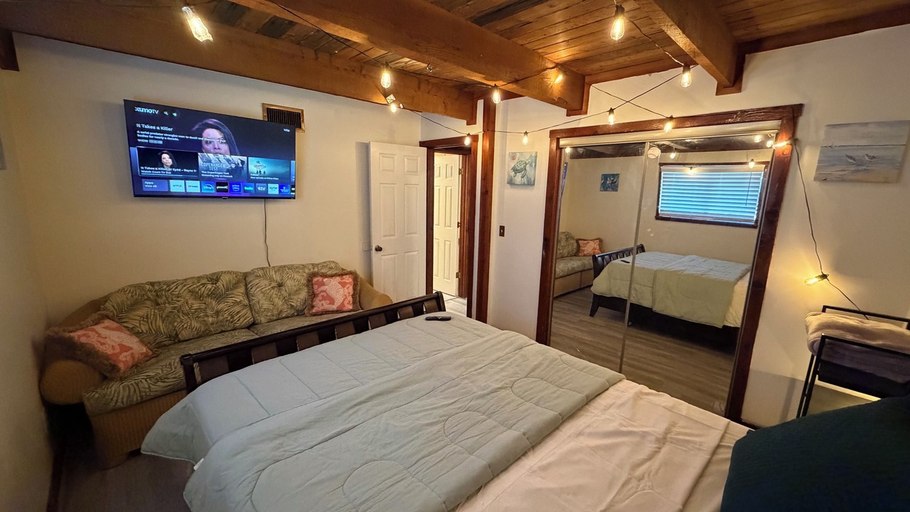 Photo of Bedroom in Indian River Estates