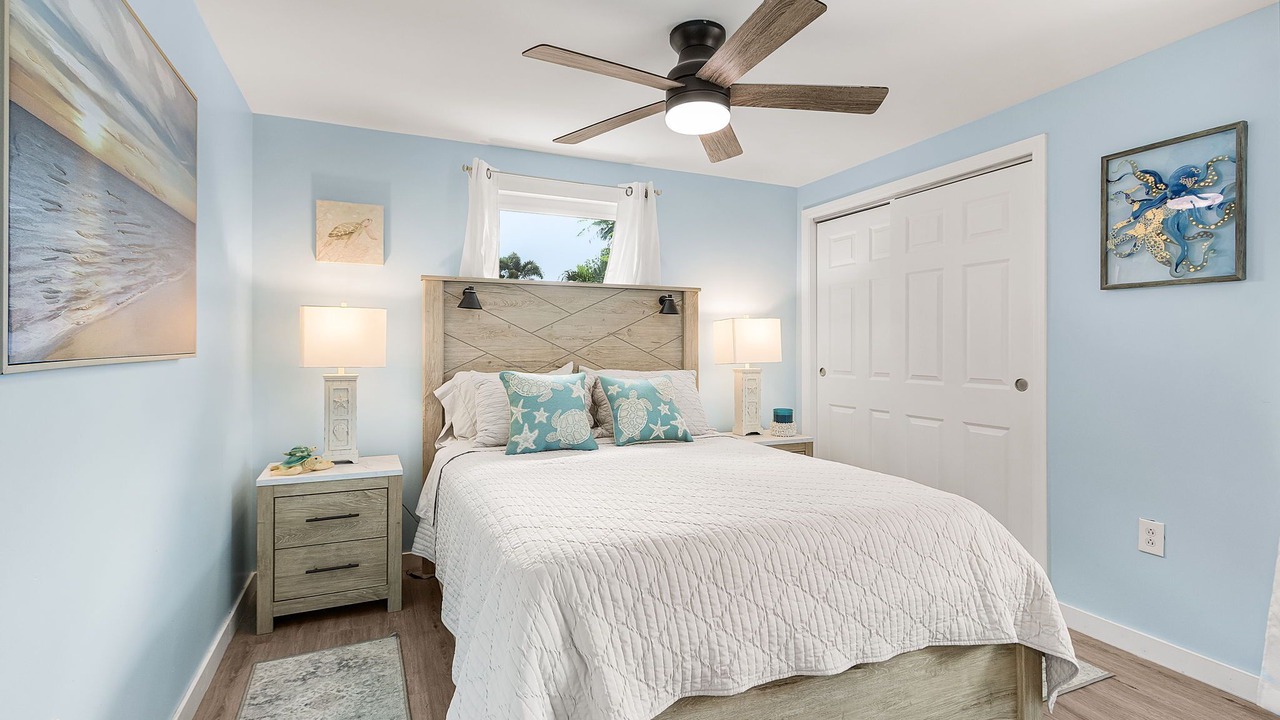 Photo of Bedroom in Iona