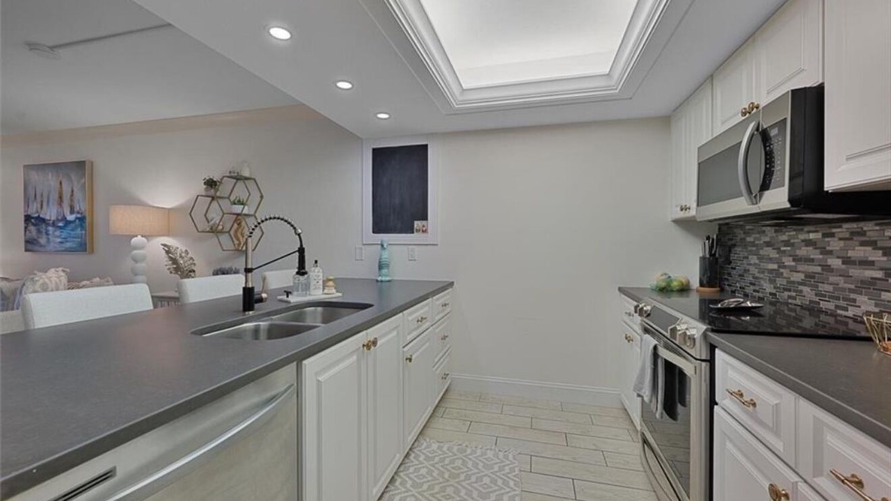 Photo of Kitchen in Palm River Estates