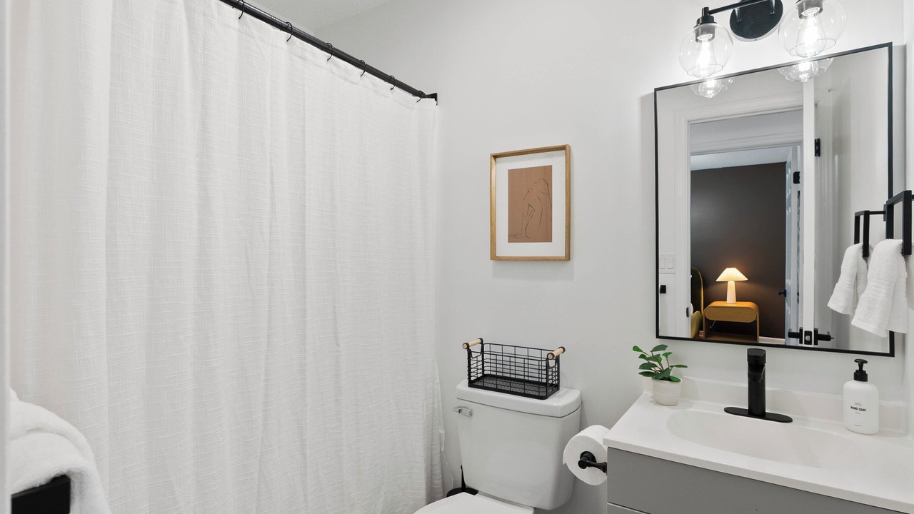 Photo of Bathroom in Arcadia
