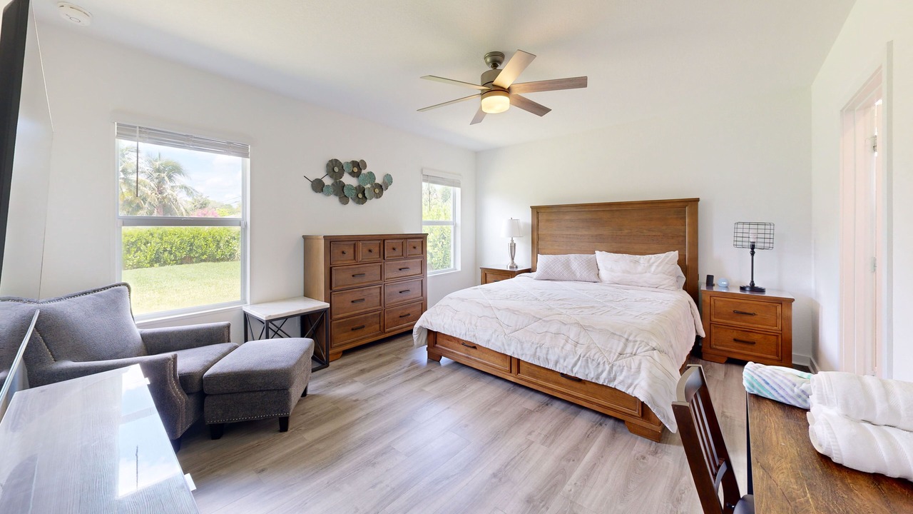 Photo of Bedroom in Stuart