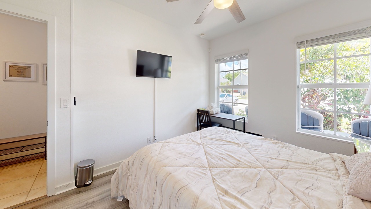 Photo of Bedroom in Stuart