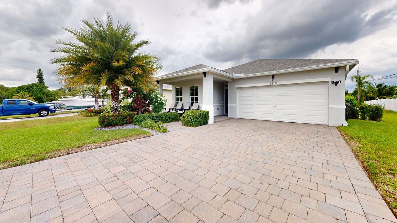 Photo of Outdoor in Stuart