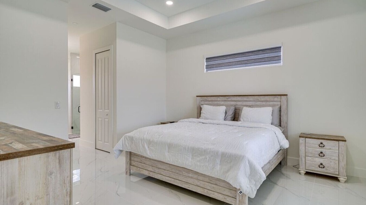 Photo of Bedroom in Diplomat