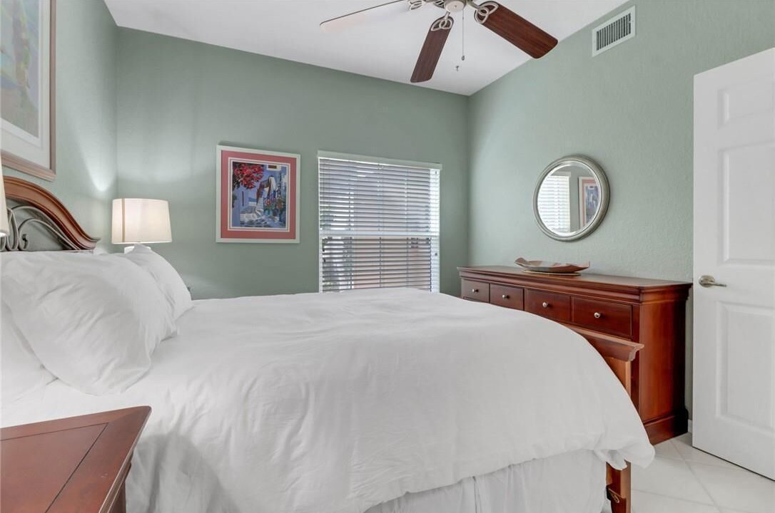 Photo of Bedroom in Naples