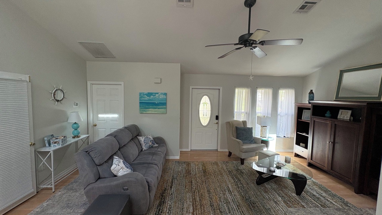 Photo of Livingroom in Fort Myers