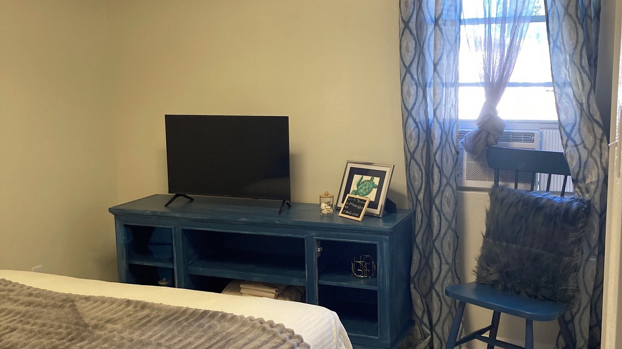 Photo of Bedroom in Taylor Creek
