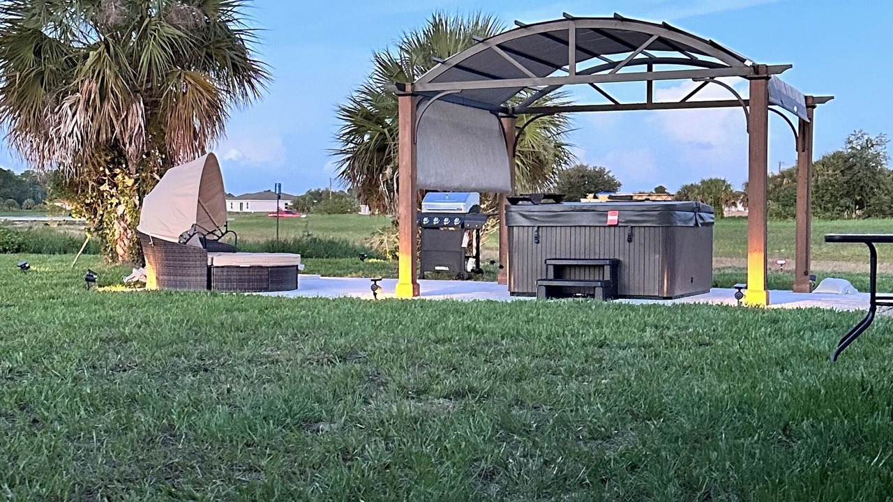 Photo of Outdoor in LaBelle