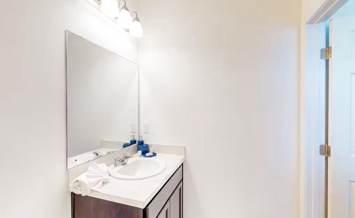 Photo of Bathroom in Davenport