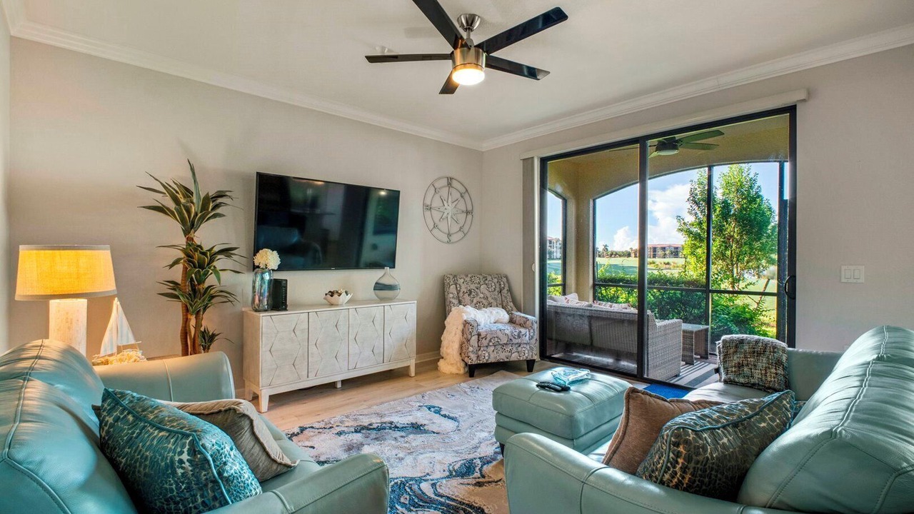 Photo of Livingroom in Naples