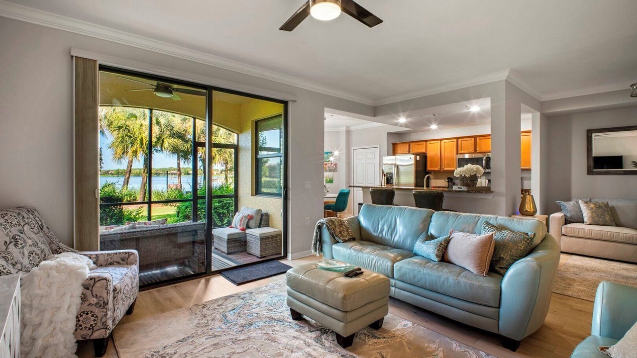 Photo of Livingroom in Naples