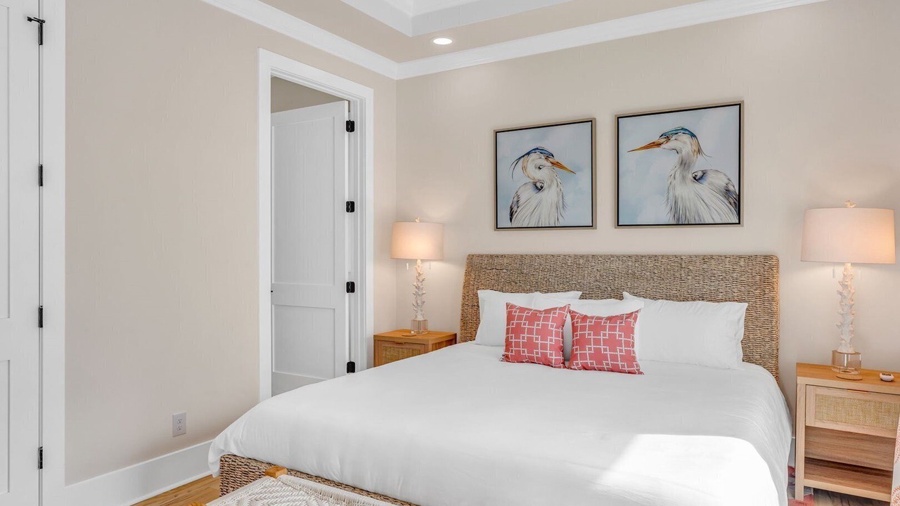 Photo of Bedroom in Summerland Key