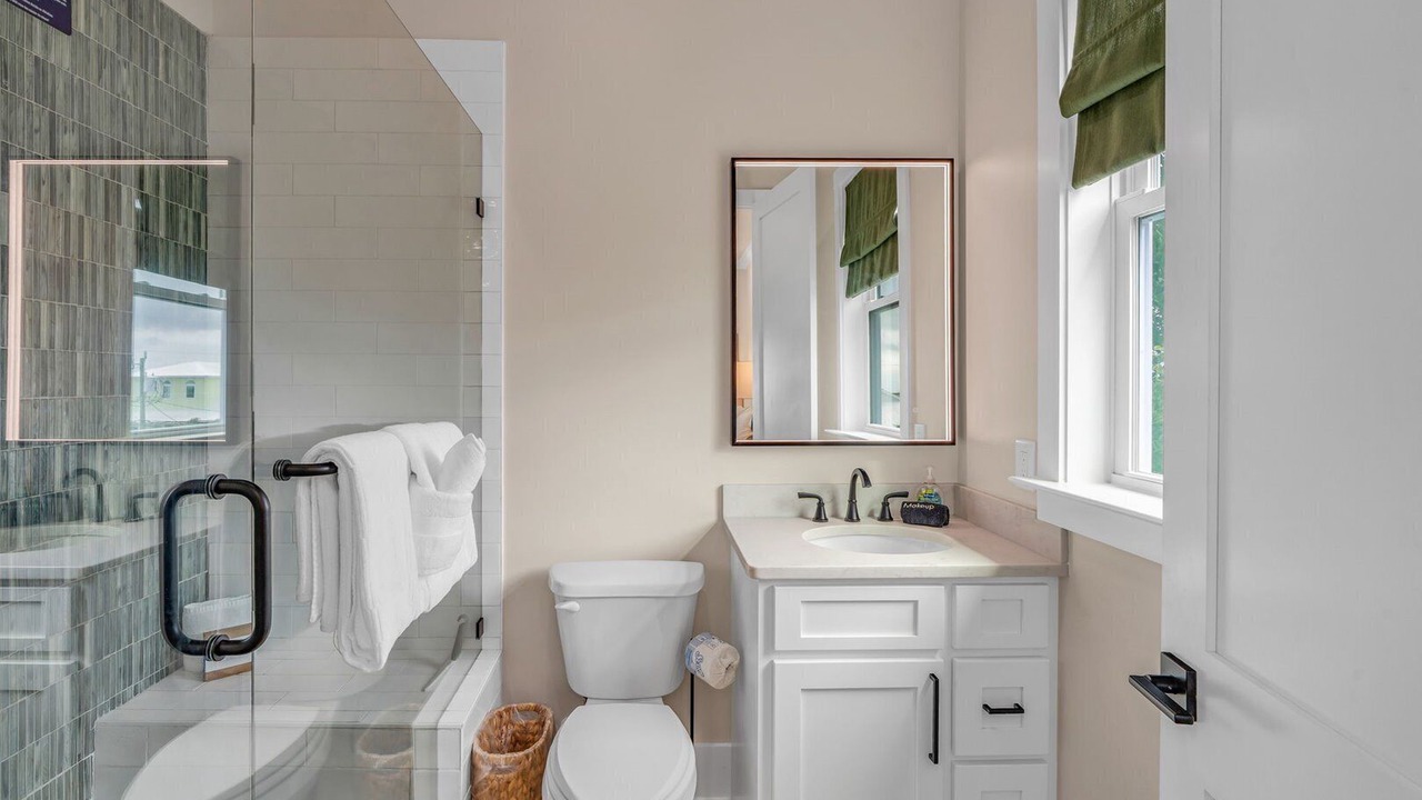 Photo of Bathroom in Summerland Key