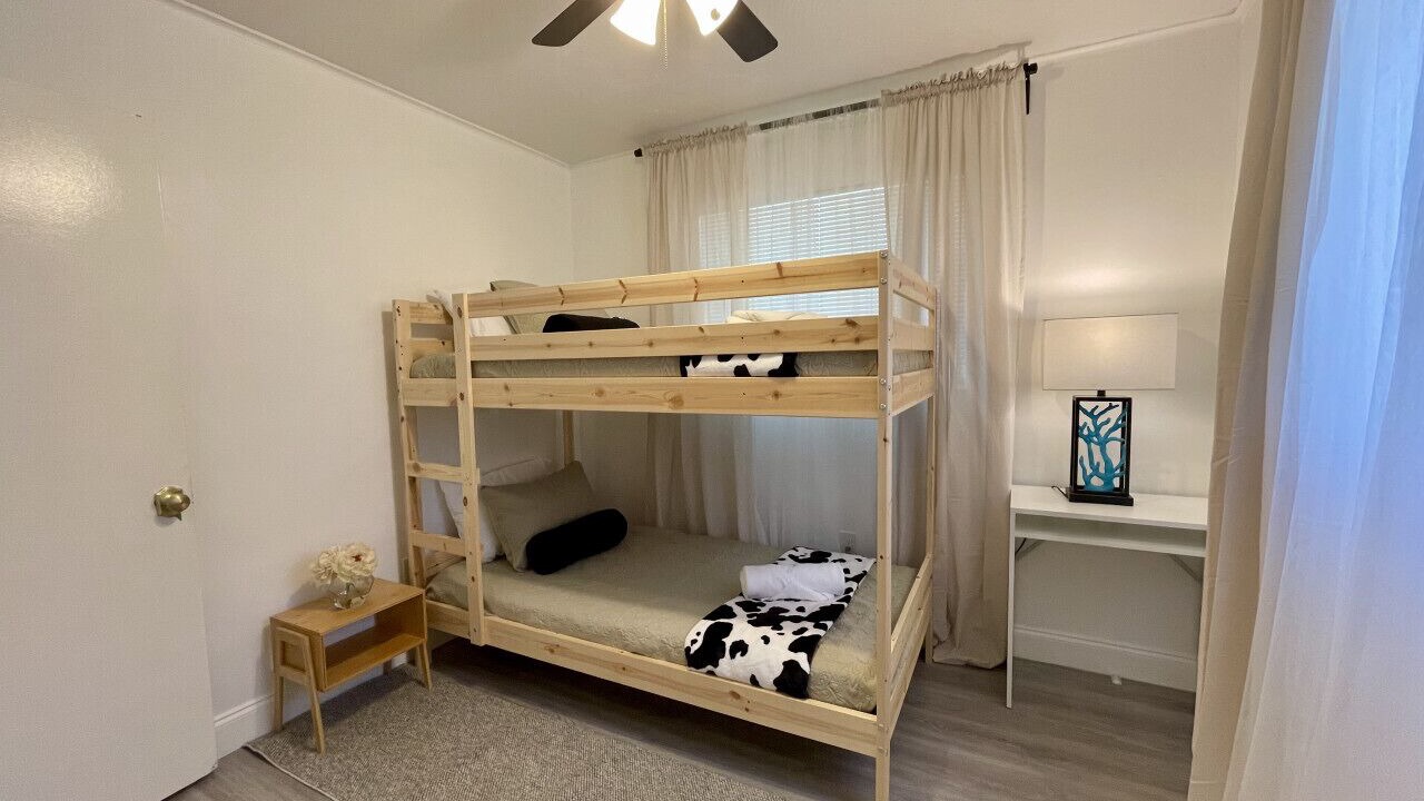 Photo of Bedroom in Boulevard Heights