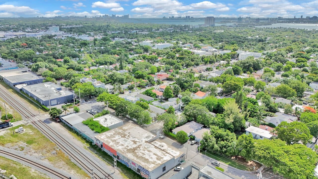Photo of Outdoor in Northeast Miami