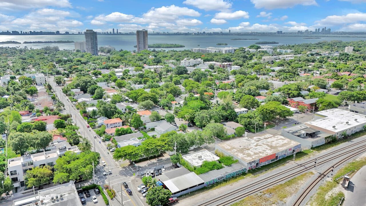 Photo of Outdoor in Northeast Miami