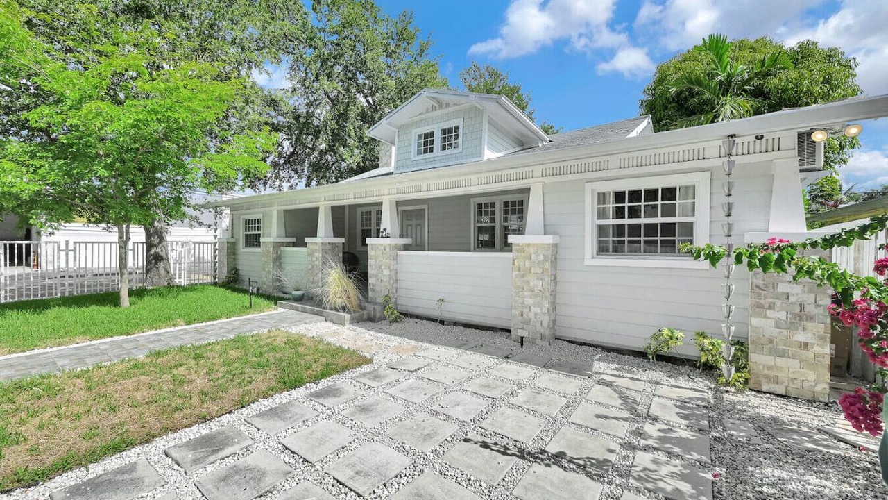 Photo of Outdoor in Northeast Miami