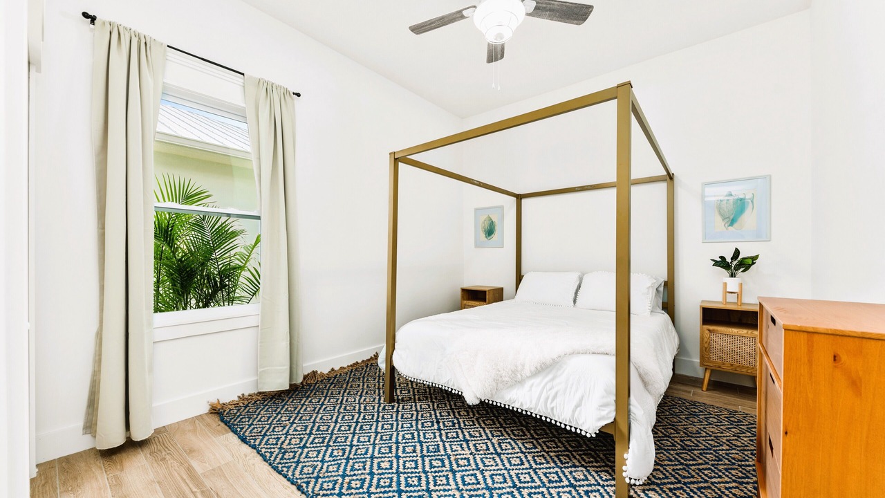 Photo of Bedroom in Jensen Beach