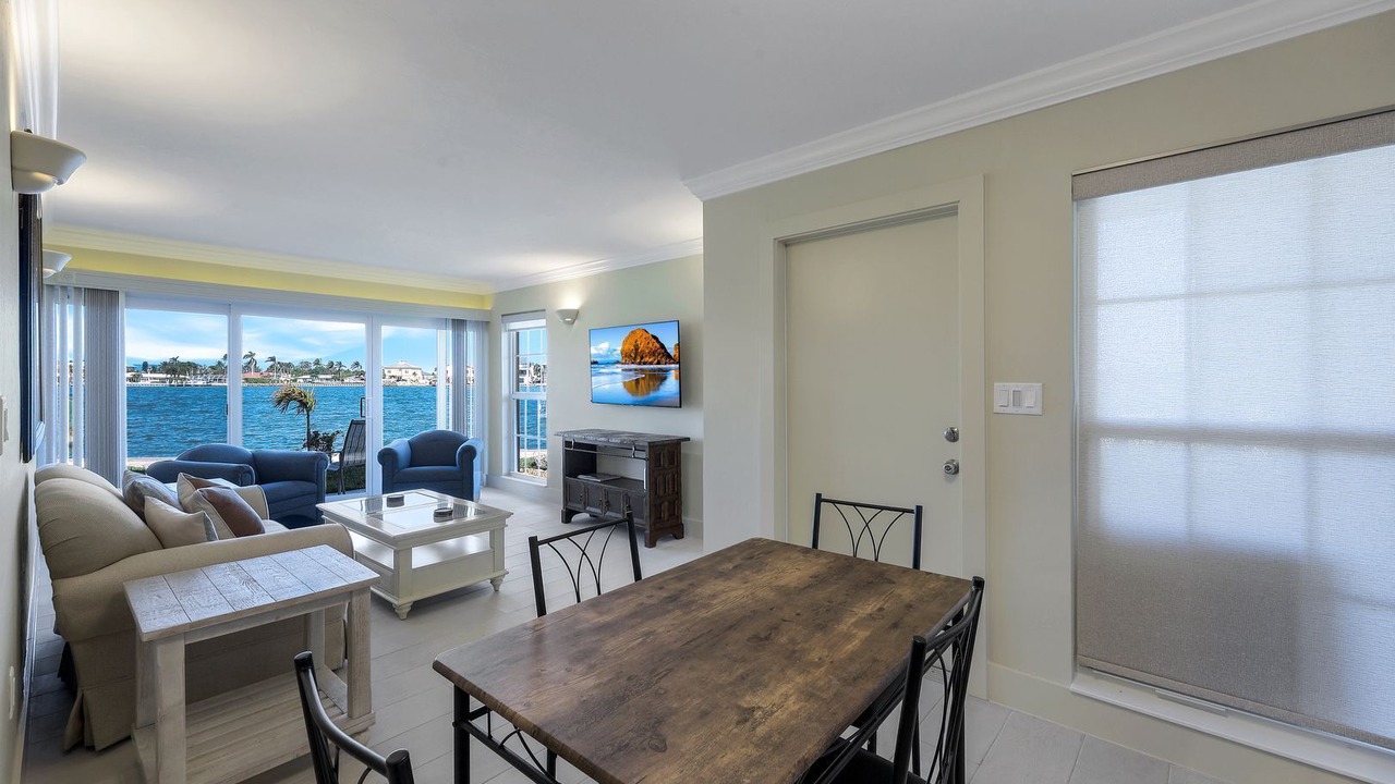 Photo of Livingroom in Marco Island