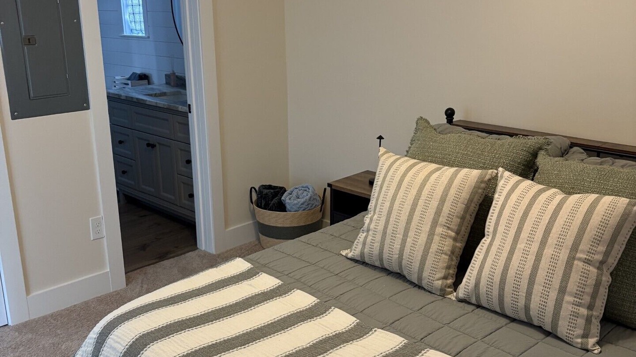 Photo of Bedroom in Iona