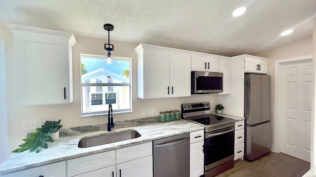 Photo of Kitchen in Iona
