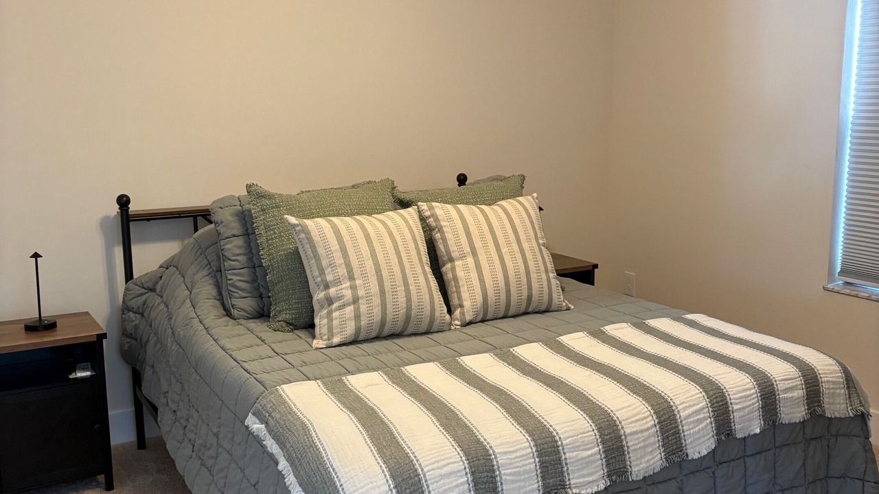 Photo of Bedroom in Iona