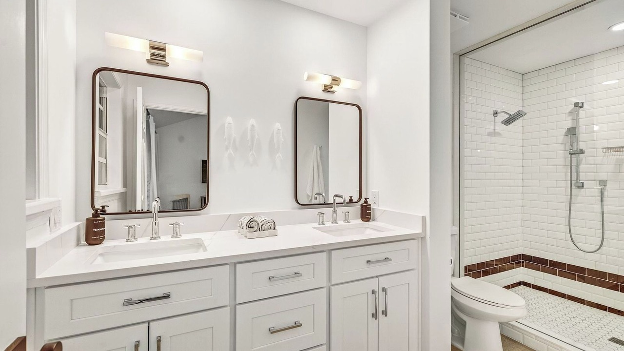 Photo of Bathroom in Wabasso Beach