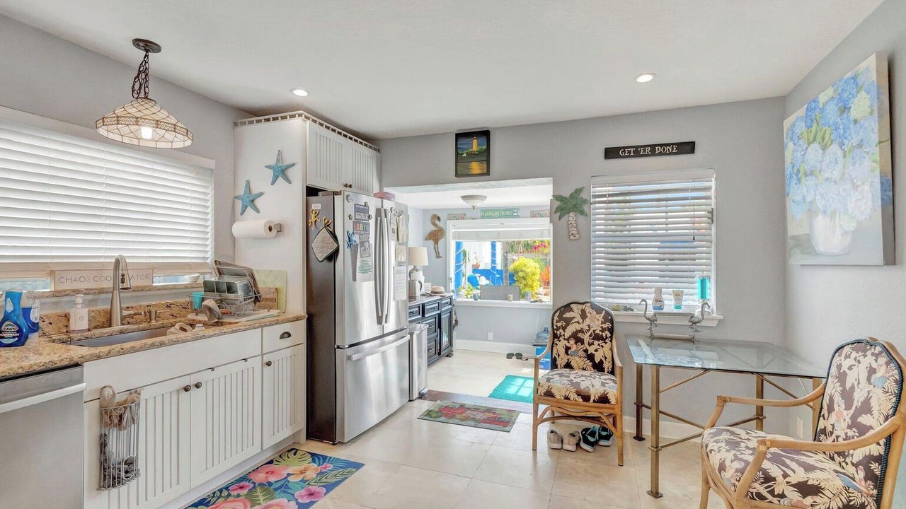 Photo of Kitchen in Old Northwood Historic District