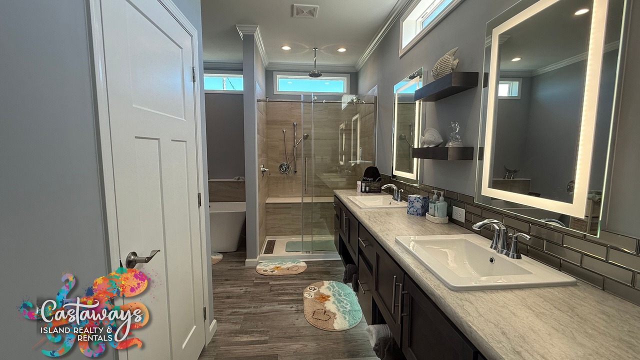 Photo of Bathroom in Saint James City