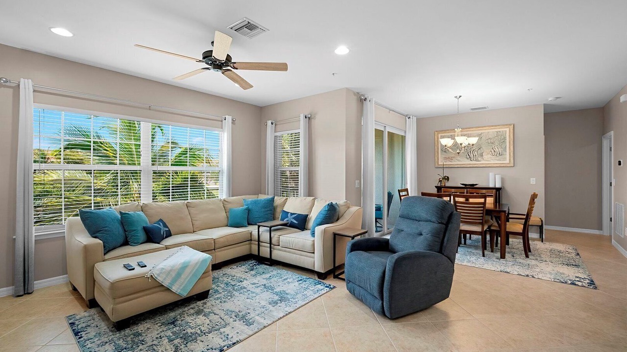 Photo of Livingroom in Bonita Springs