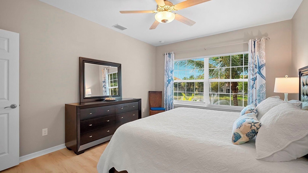 Photo of Bedroom in Bonita Springs
