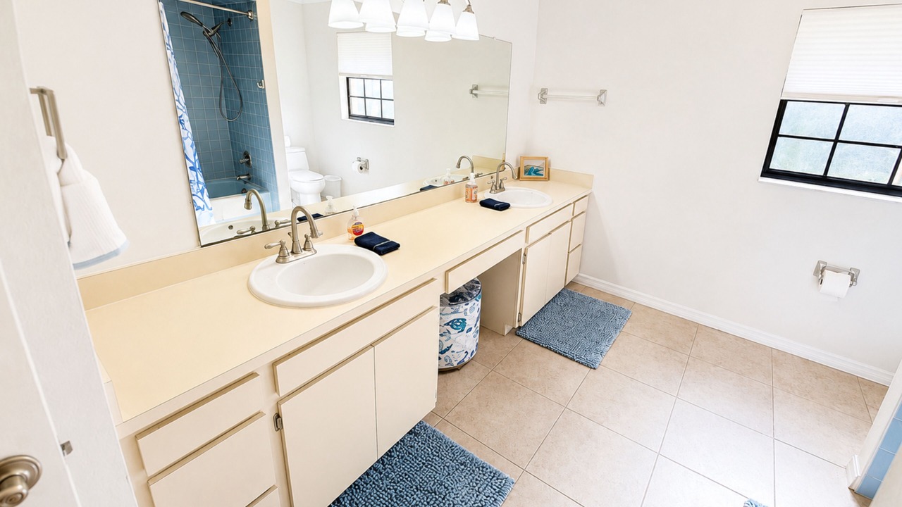 Photo of Bathroom in Lake Alfred