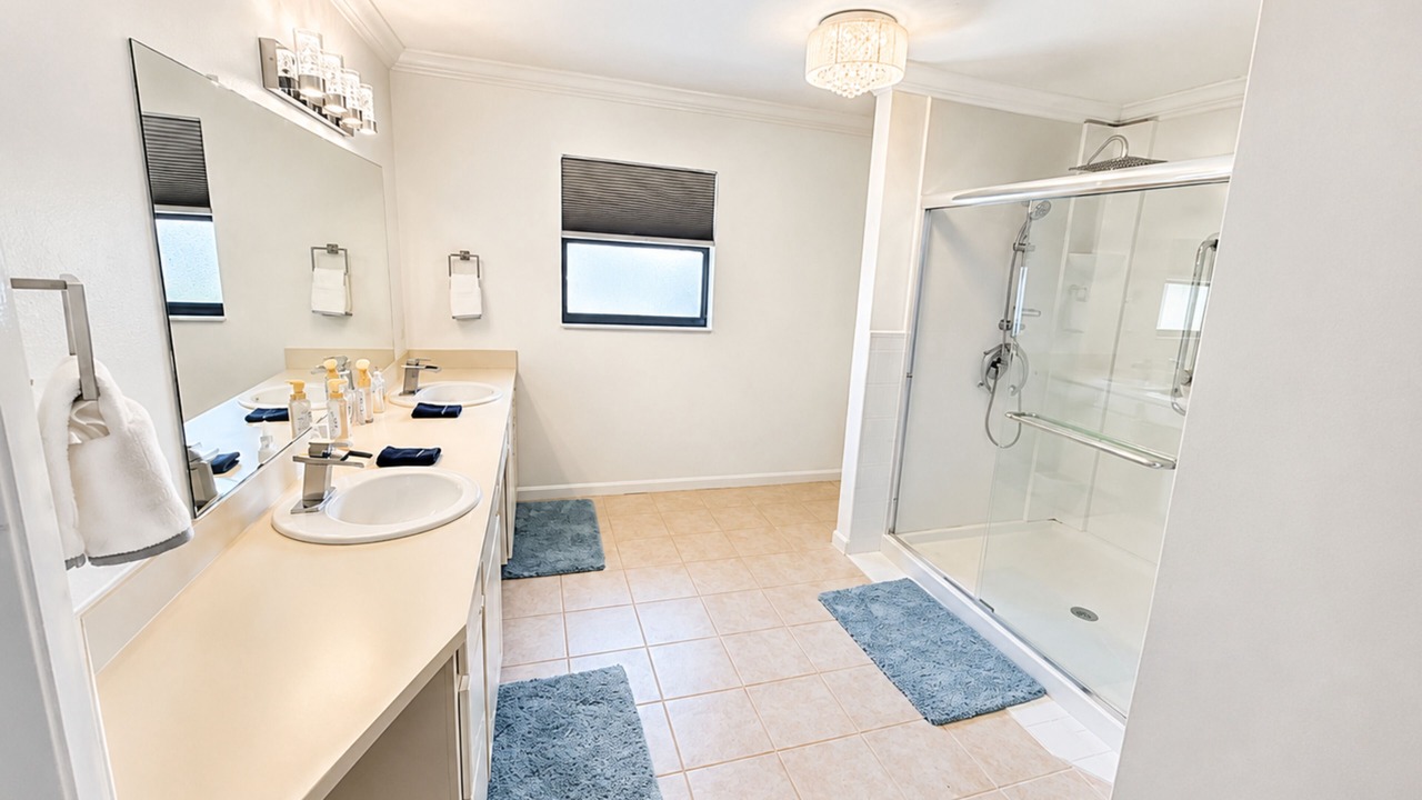 Photo of Bathroom in Lake Alfred