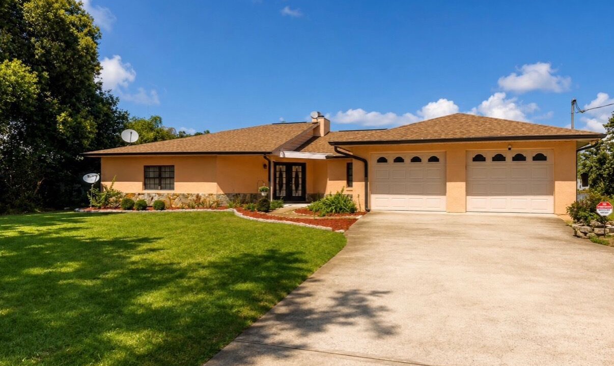 Photo of Outdoor in Lake Alfred