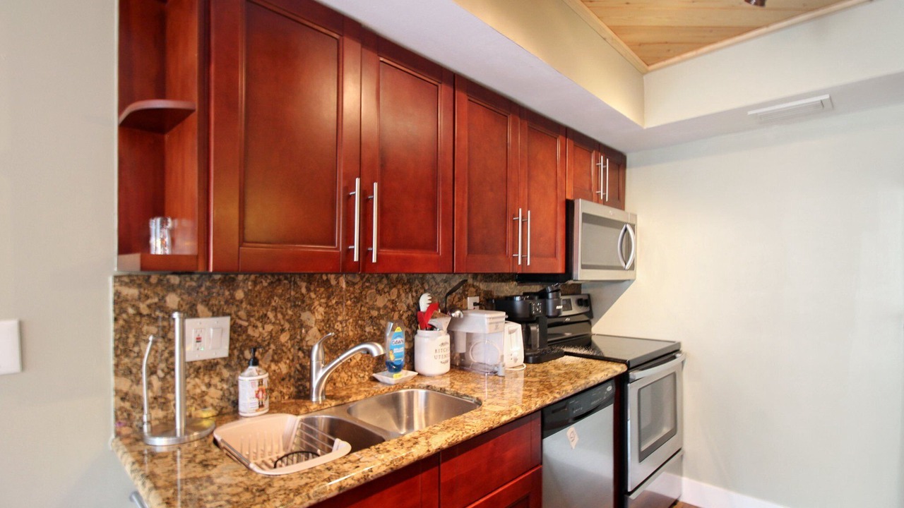 Photo of Kitchen in Trailer Estates