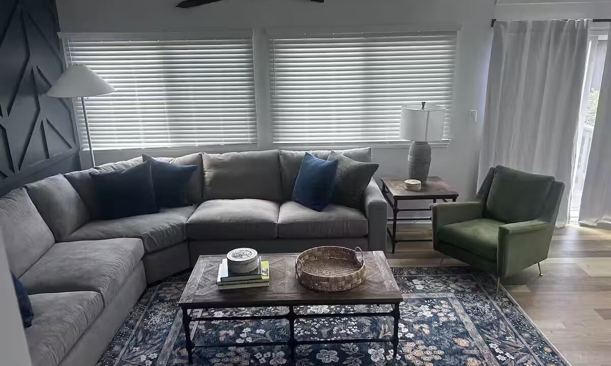 Photo of Livingroom in Vernon