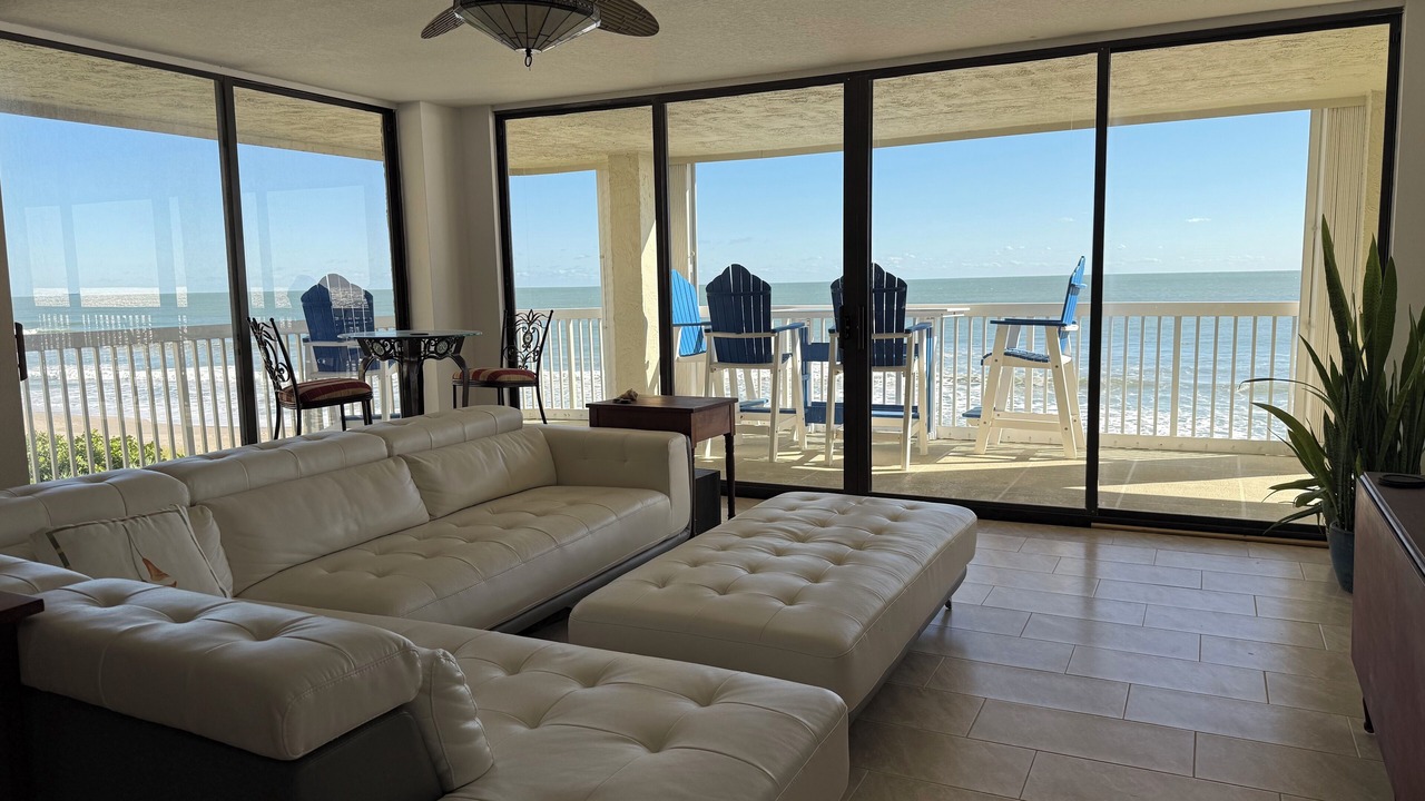Photo of Livingroom in South Patrick Shores