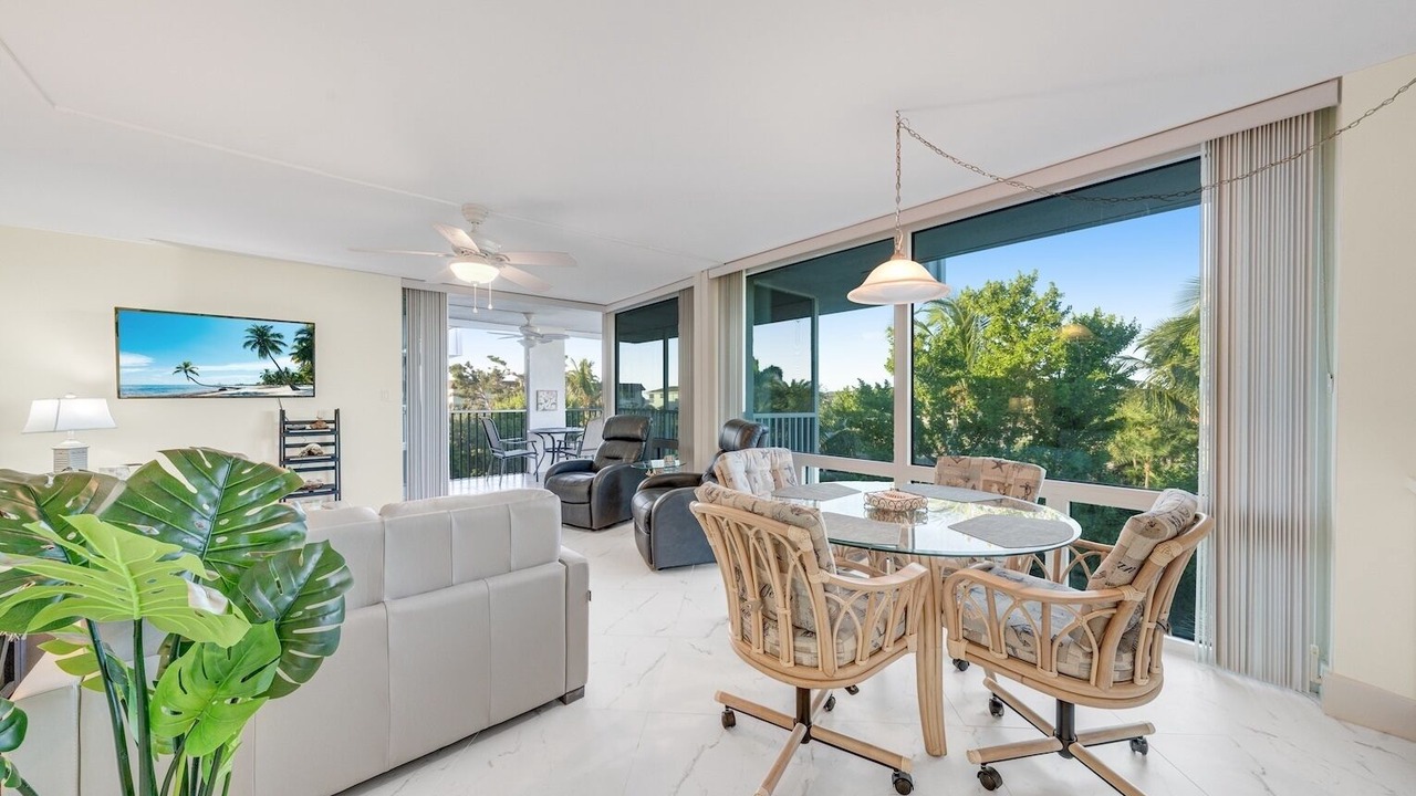 Photo of Livingroom in Sanibel
