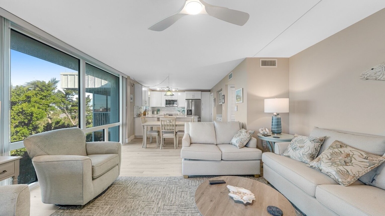 Photo of Livingroom in Sanibel