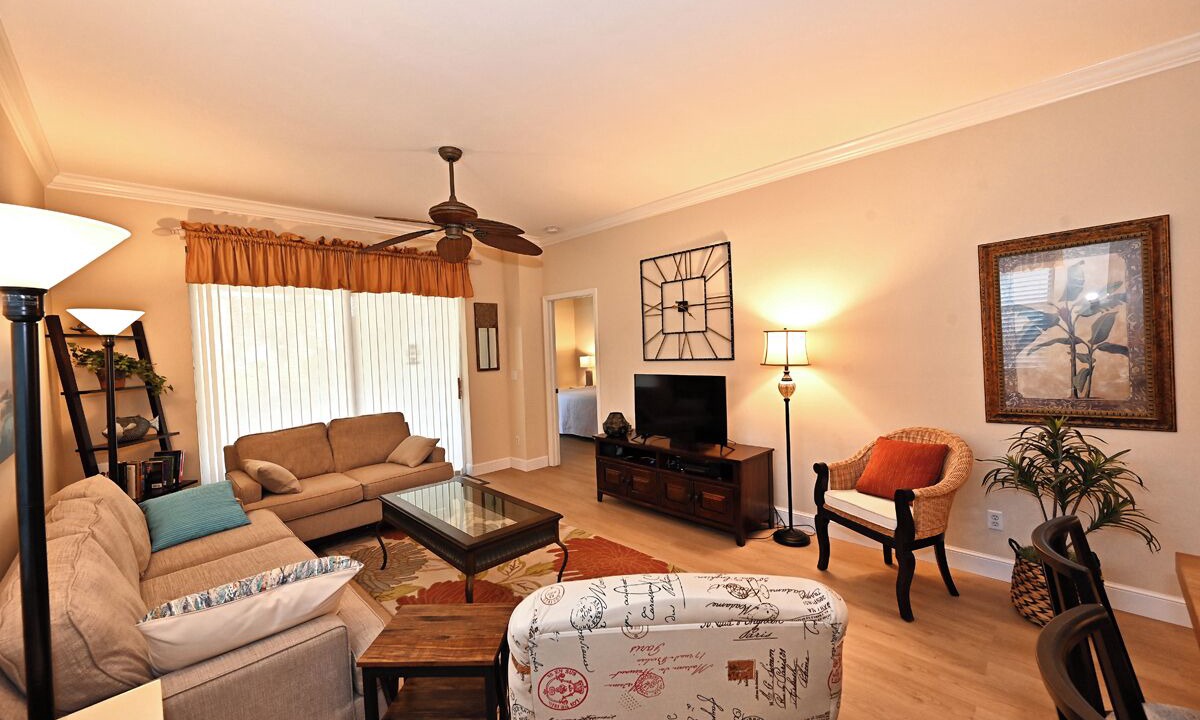 Photo of Livingroom in Naples