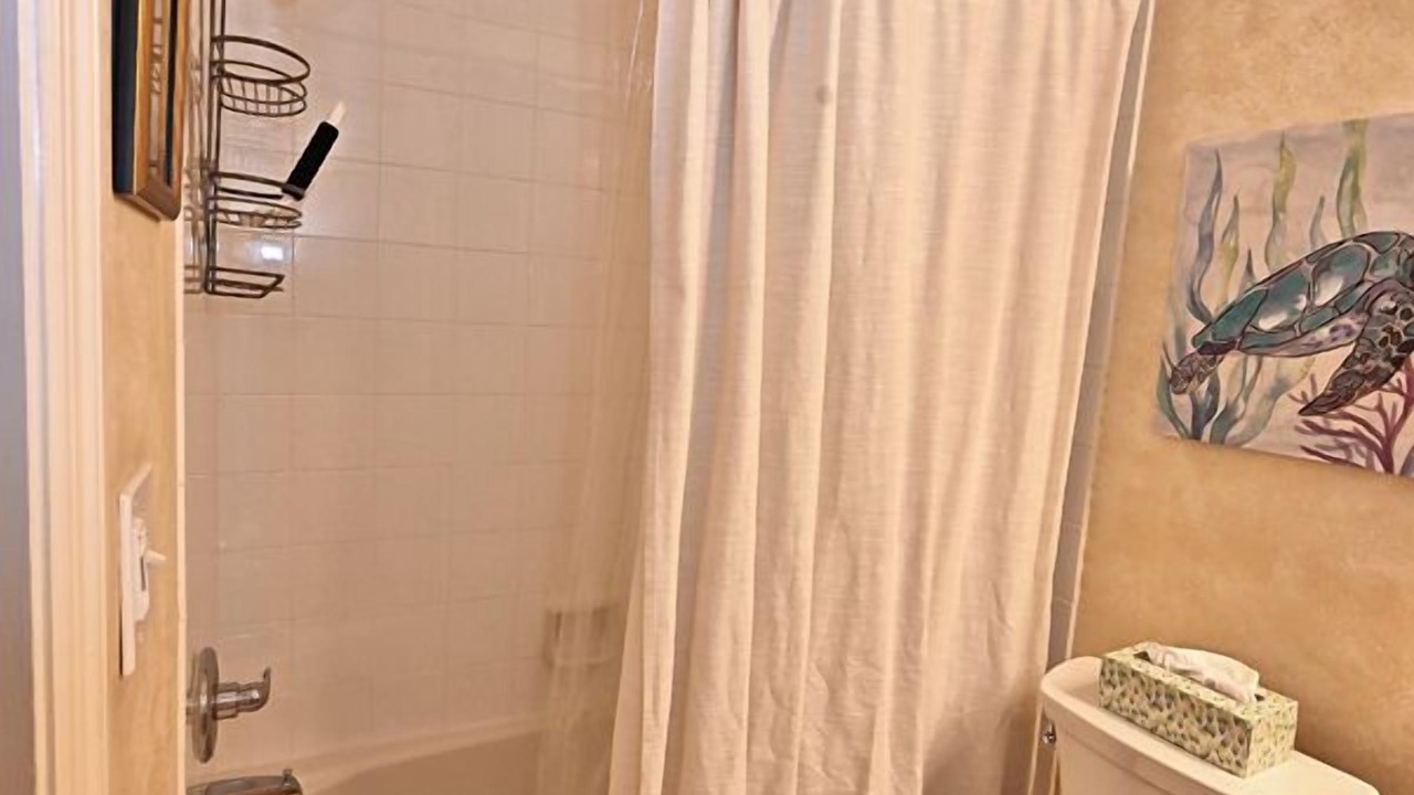 Photo of Bathroom in Naples