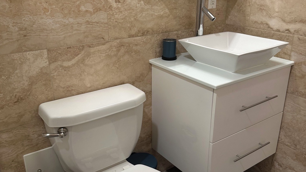 Photo of Bathroom in Palmetto Bay
