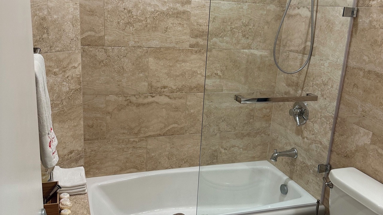 Photo of Bathroom in Palmetto Bay