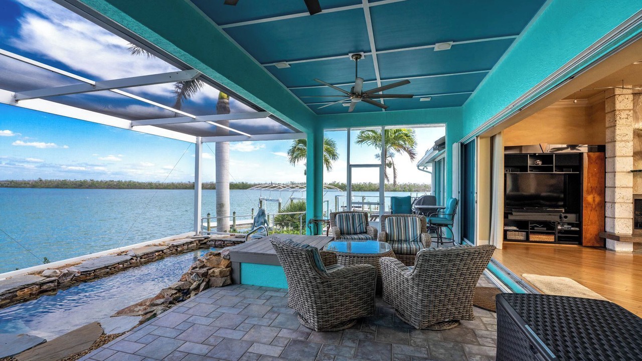 Photo of Patio Balcony in Englewood