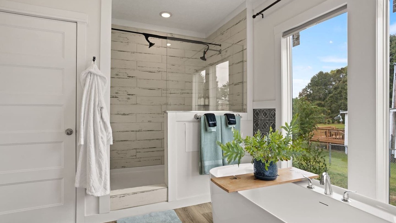 Photo of Bathroom in Inman