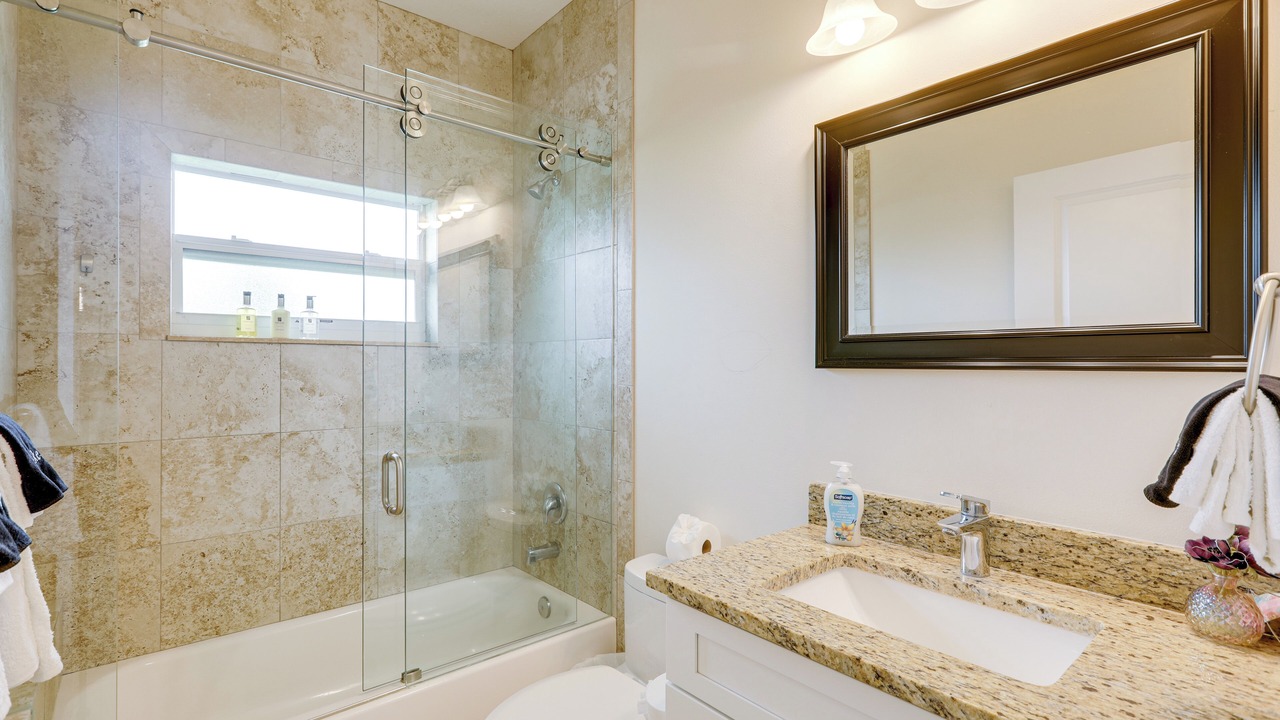 Photo of Bathroom in Hunt Club