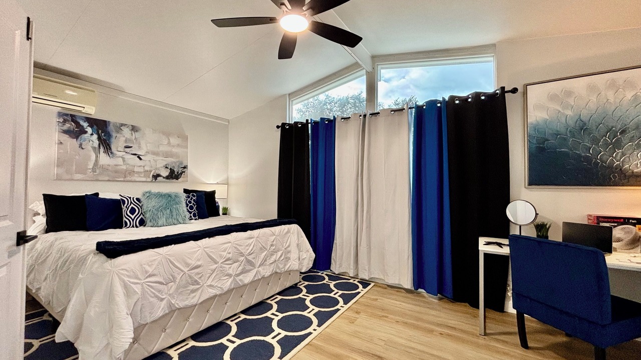 Photo of Bedroom in Seminole