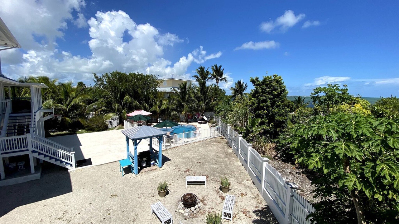 Photo of Patio Balcony in Cudjoe Key