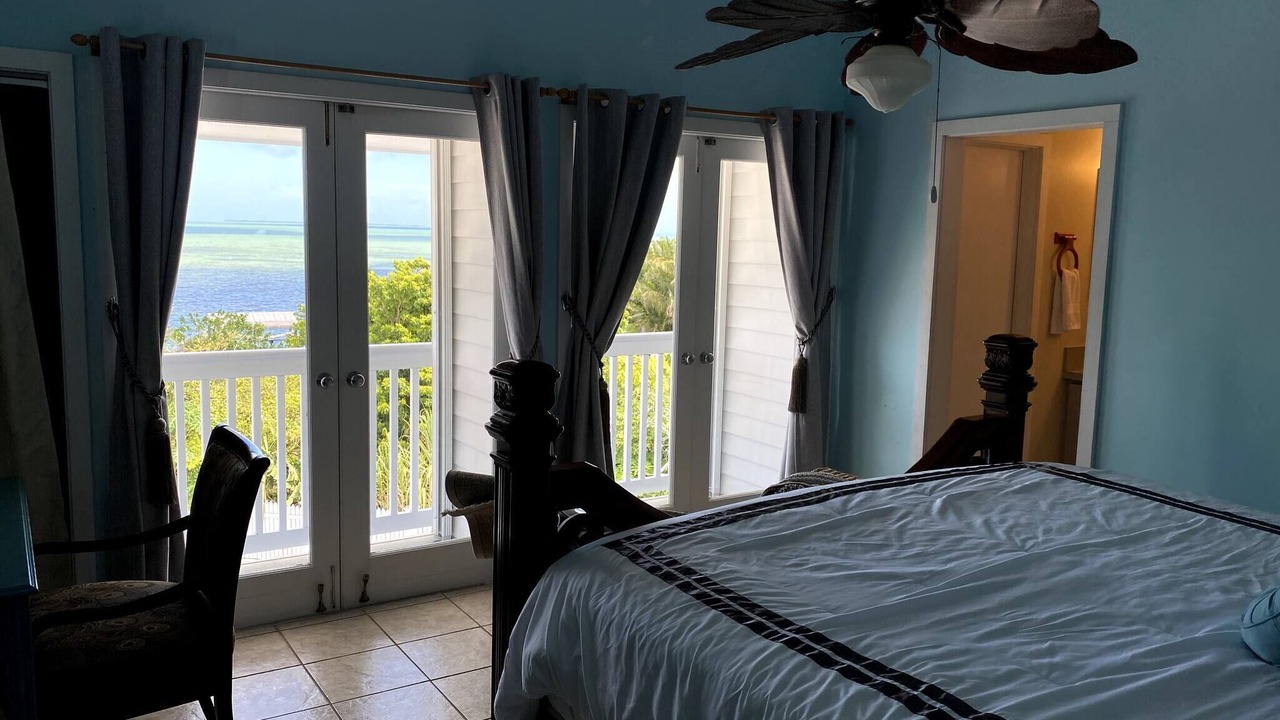 Photo of Bedroom in Cudjoe Key