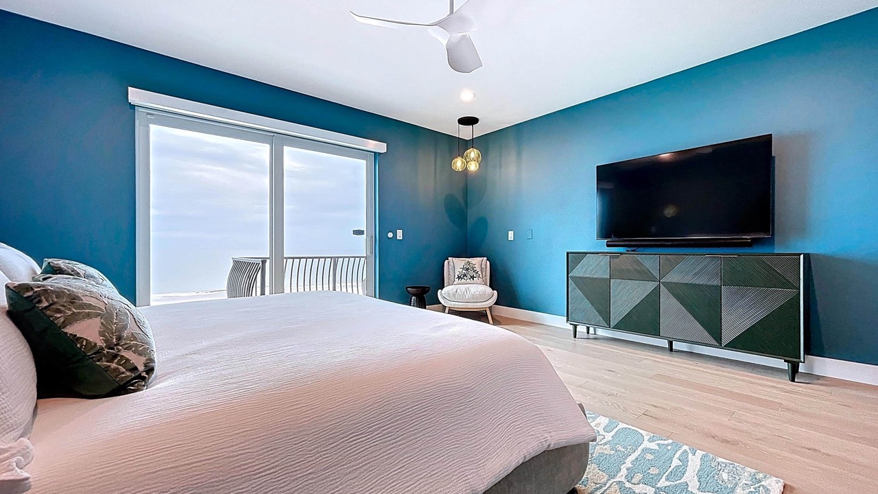 Photo of Bedroom in Treasure Island